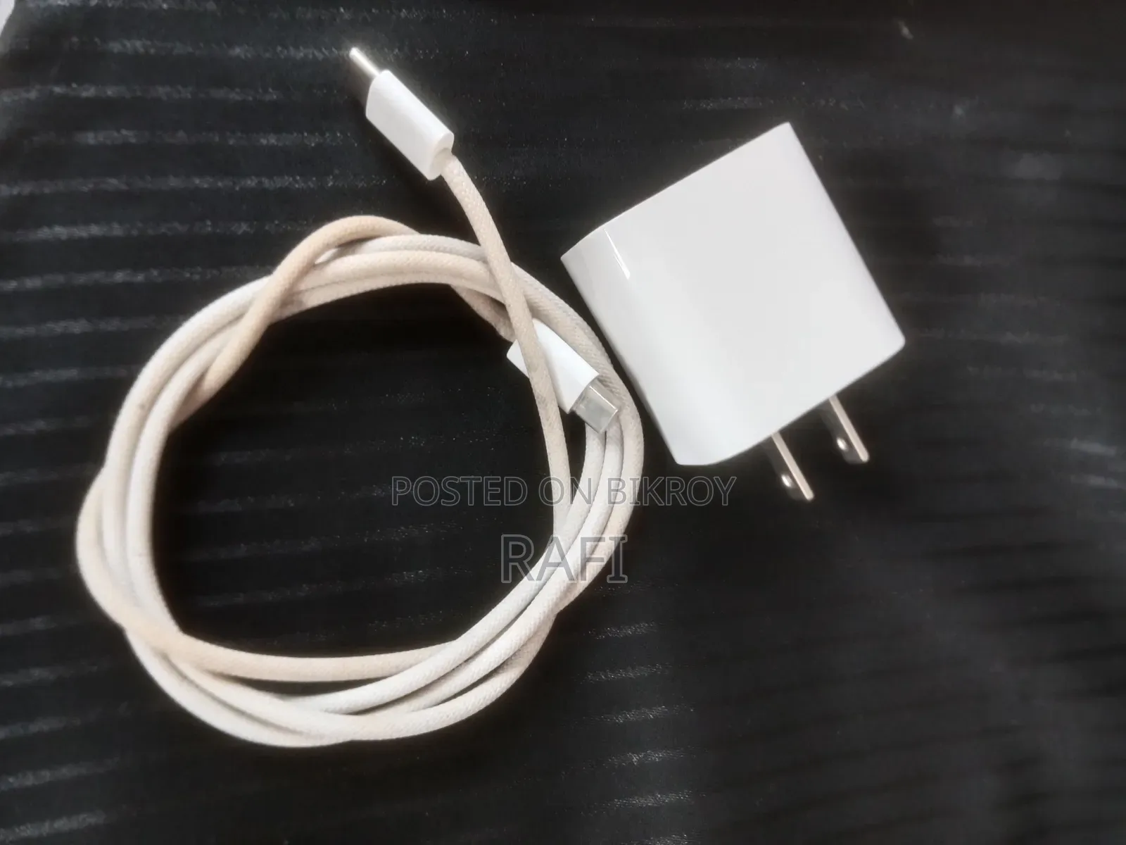 Apple iPhone Type C Adaptor With Also Cables.