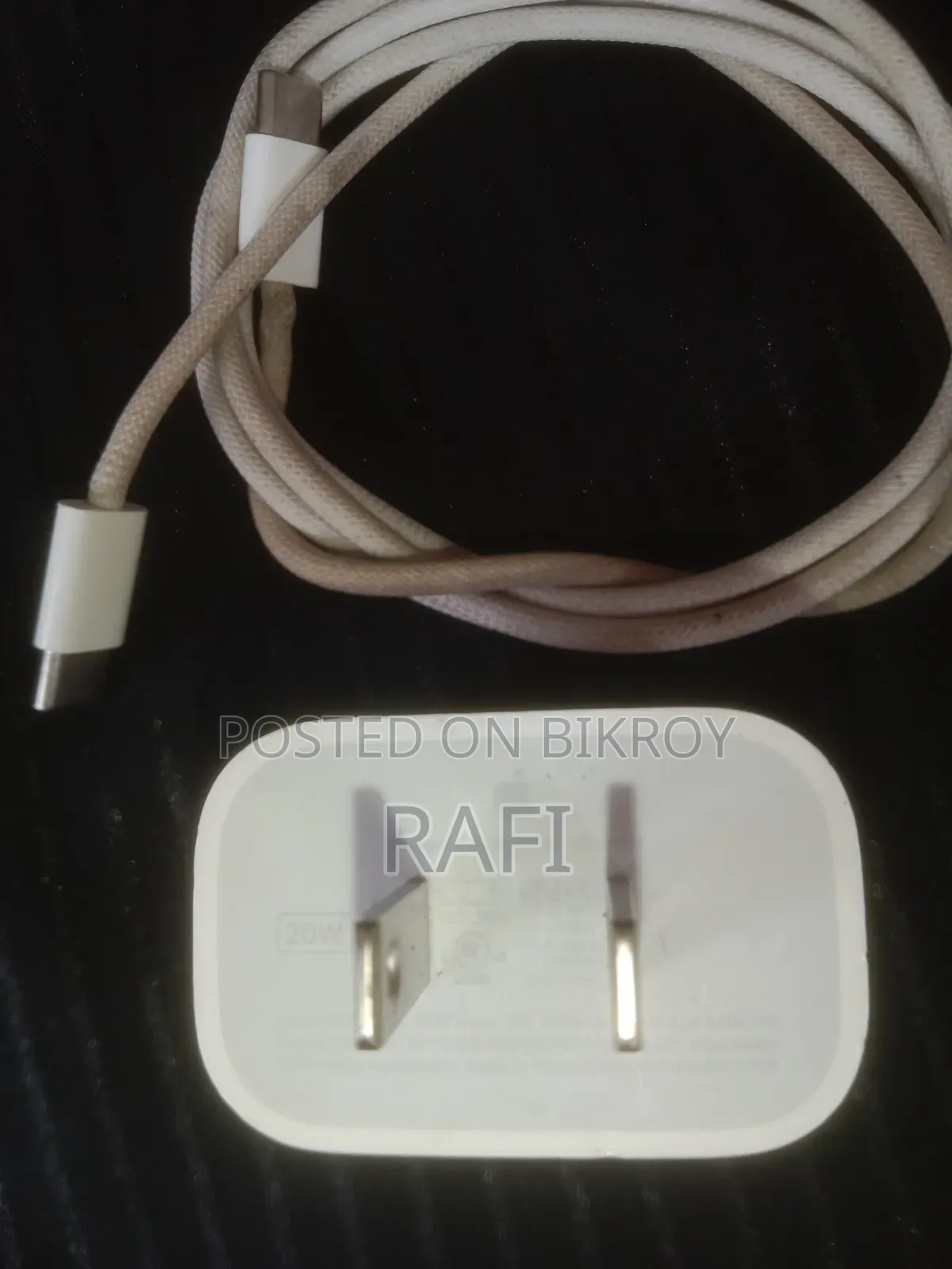 Apple iPhone Type C Adaptor With Also Cables.