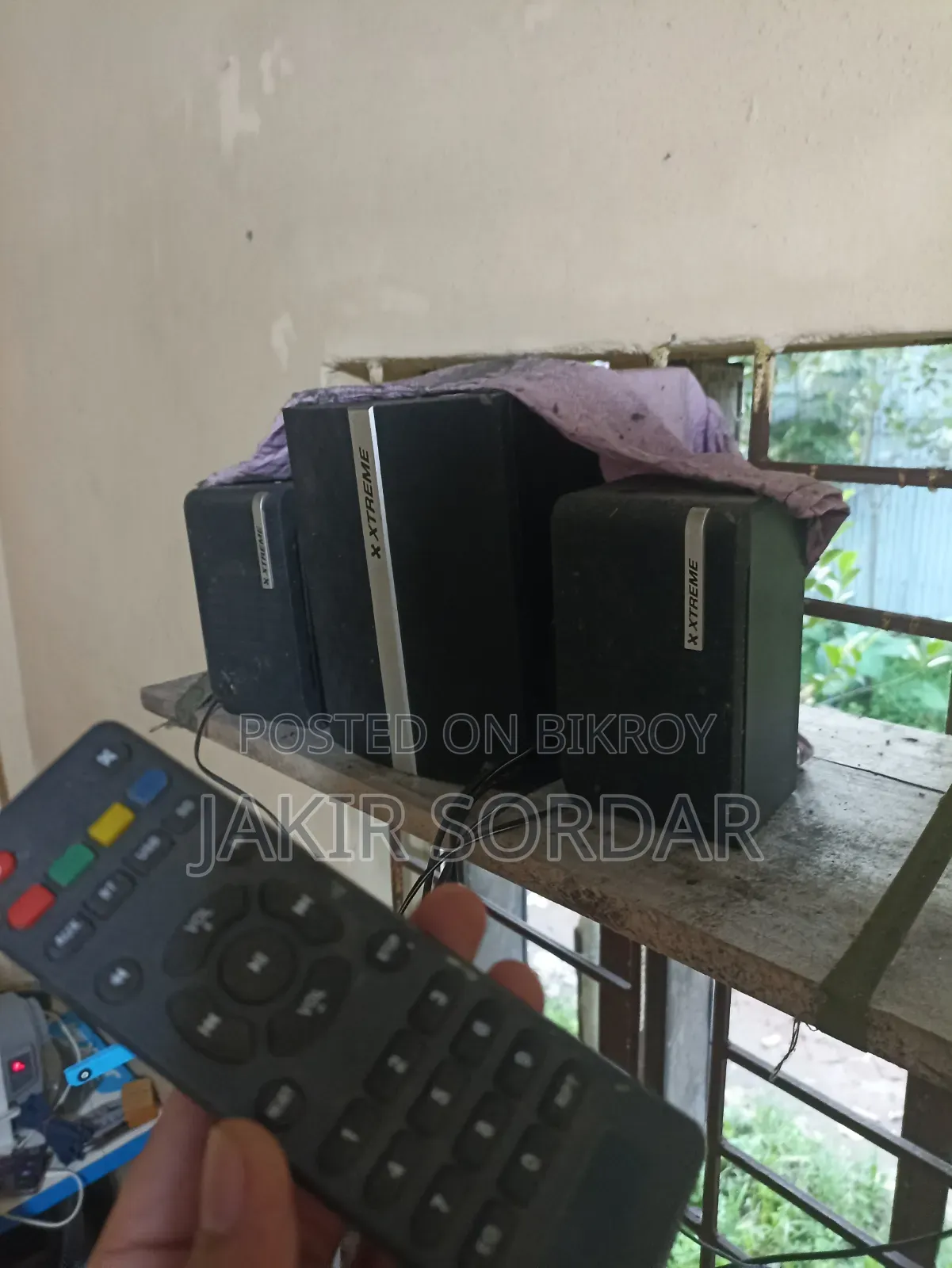 + Xtreme  খুবই ভালো মানের একটা সাউন্ড বক্স কোন প্রকার সমস্যা নেই