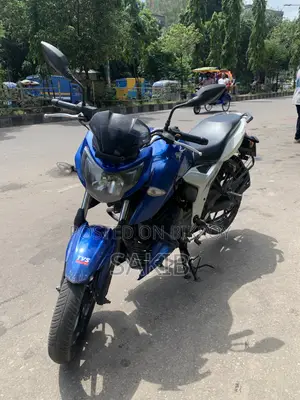 TVS Apache RTR 160 4V 2019 Blue