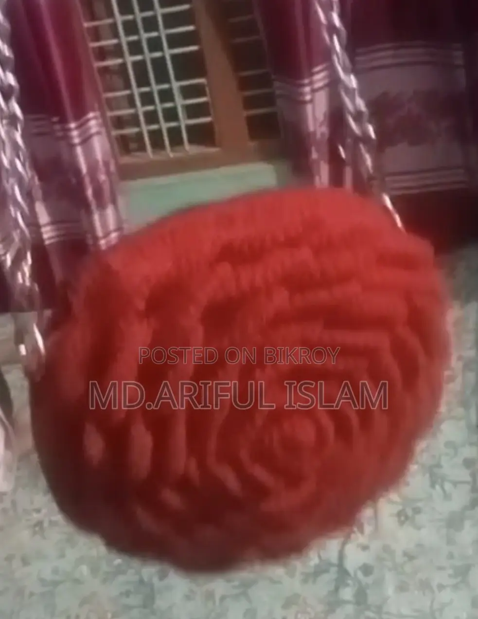 হাতের কাজ করা Handbag