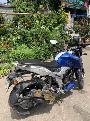 TVS Apache RTR 160 4V 2019 Blue