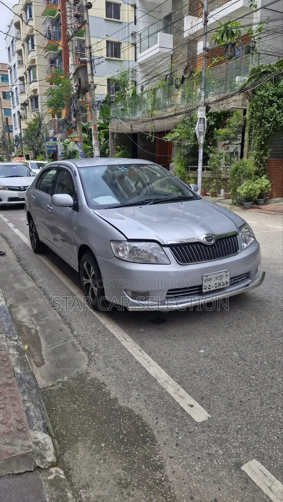 Toyota Corolla 2004 Silver