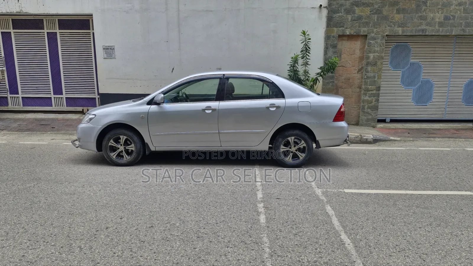Toyota Corolla 2004 Silver