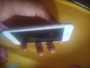 Apple iPhone 7 32 GB Silver
