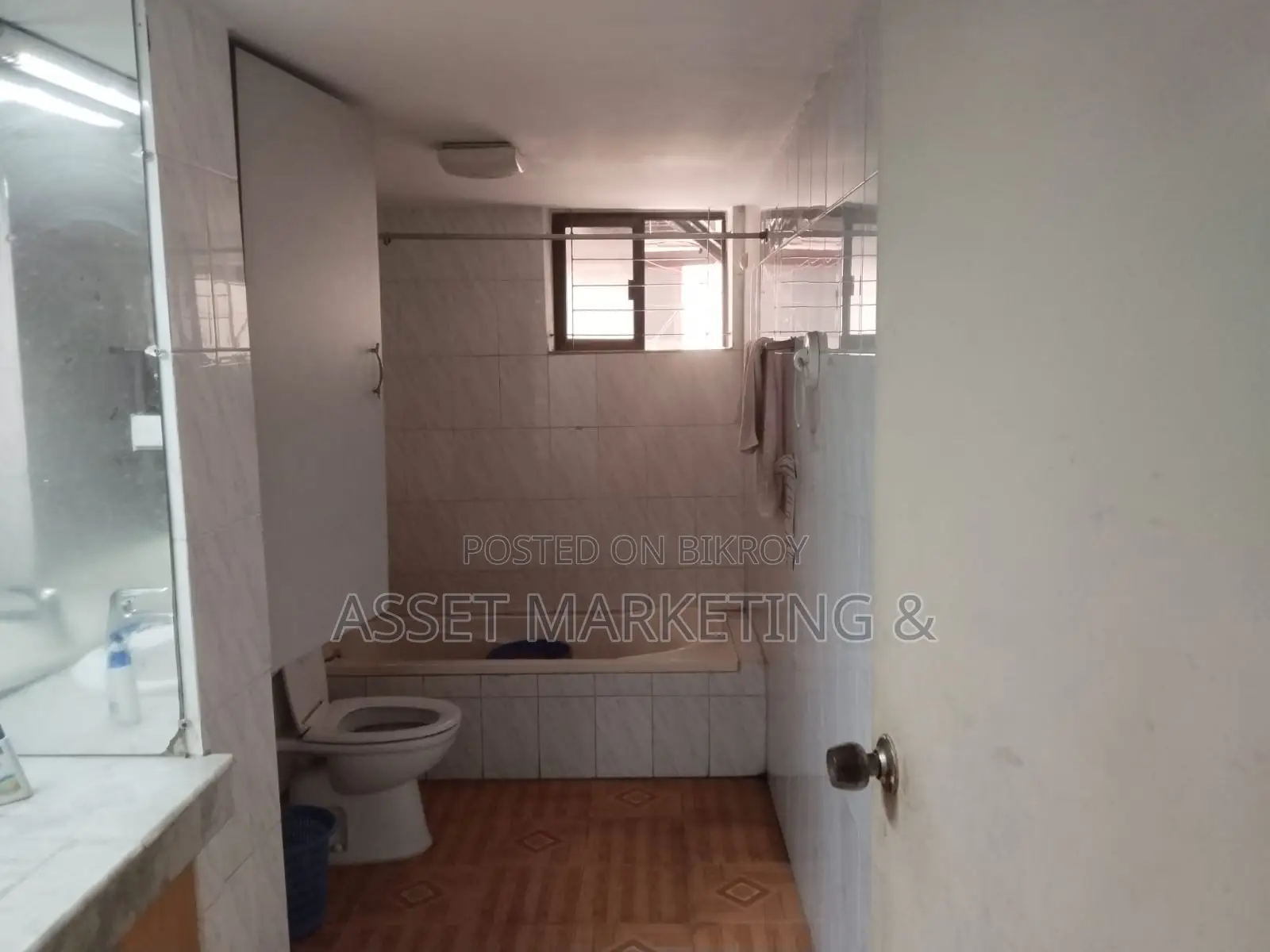 3bdrm Apartment in Gulshan for sale