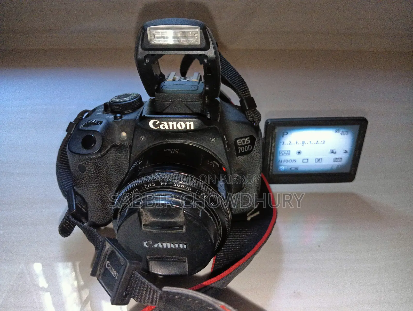 Canon EOS 700D + 50mm Lens + Accessories