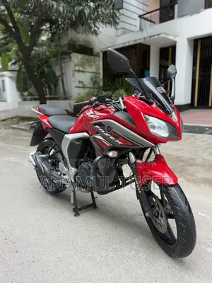 Yamaha Fazer FI V2 2025 Red