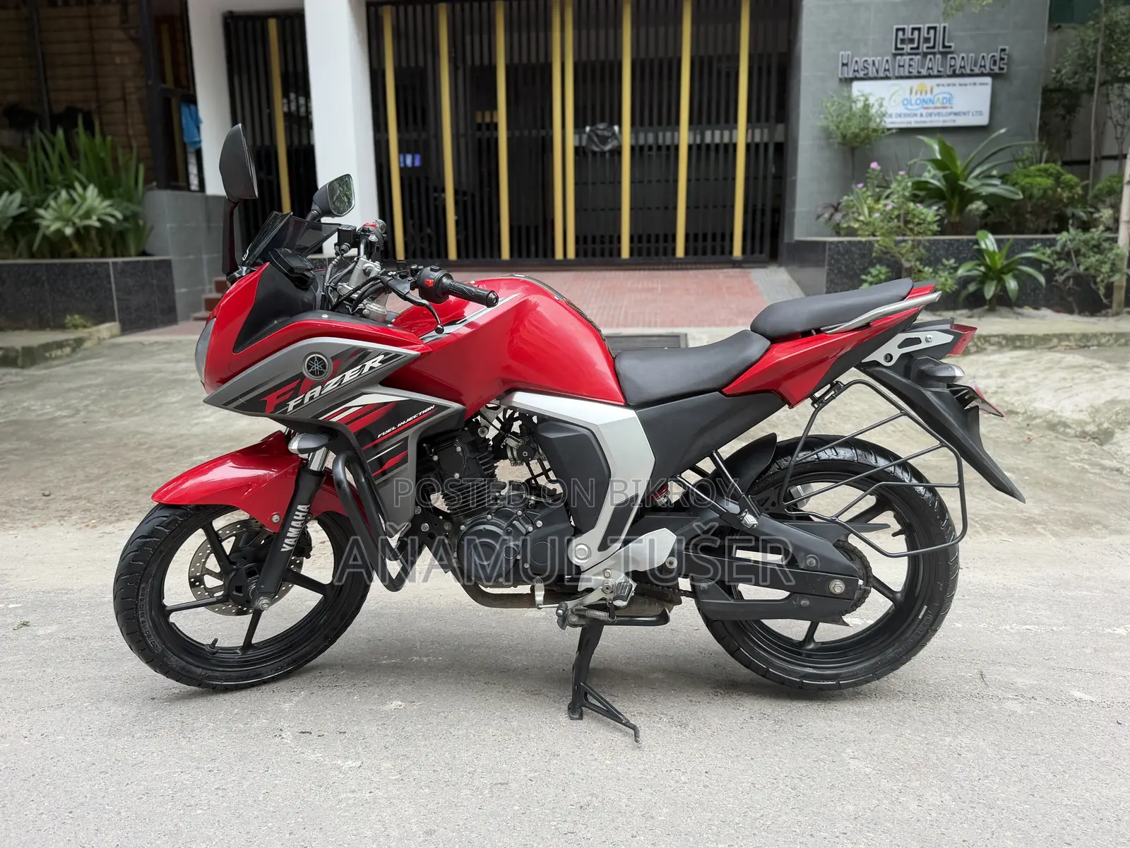 Yamaha Fazer FI V2 2025 Red