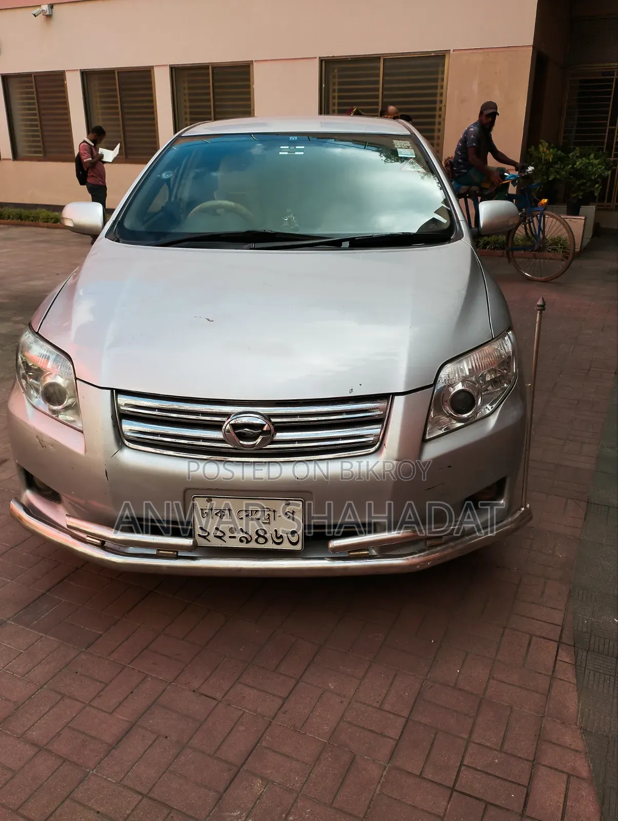 Toyota Axio 2011 Silver