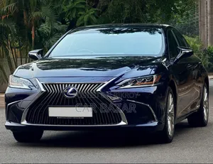 Lexus ES 300h Luxury 2021 Black