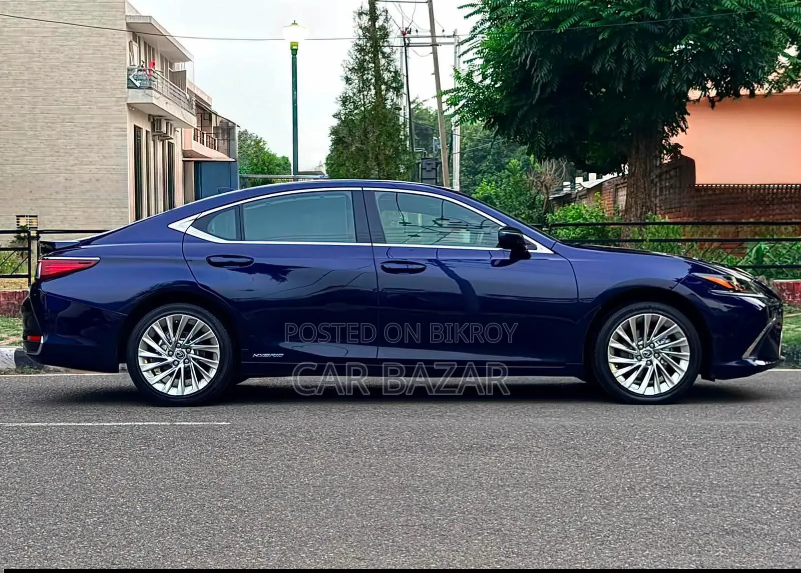 Lexus ES 300h Luxury 2021 Black