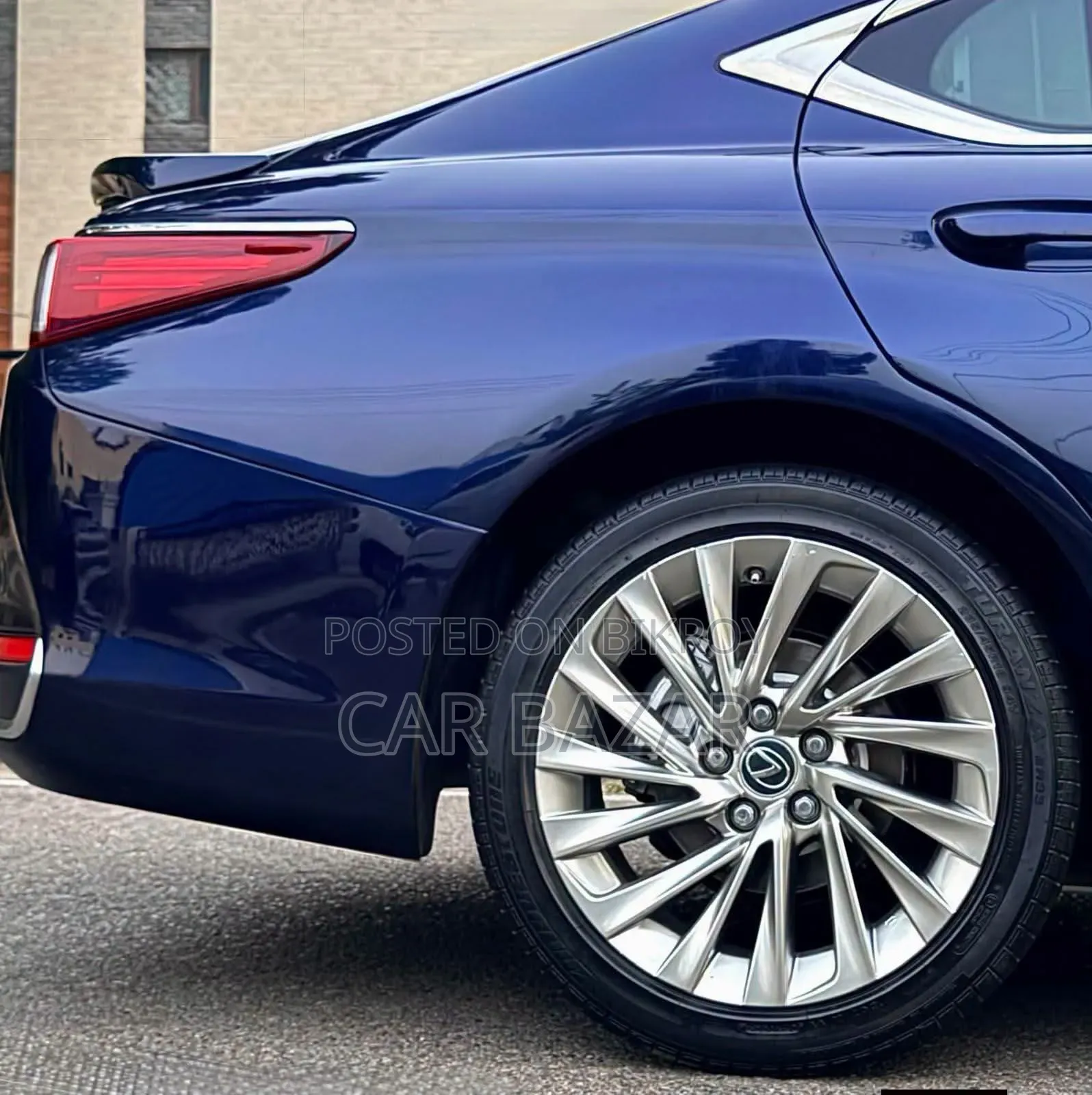 Lexus ES 300h Luxury 2021 Black