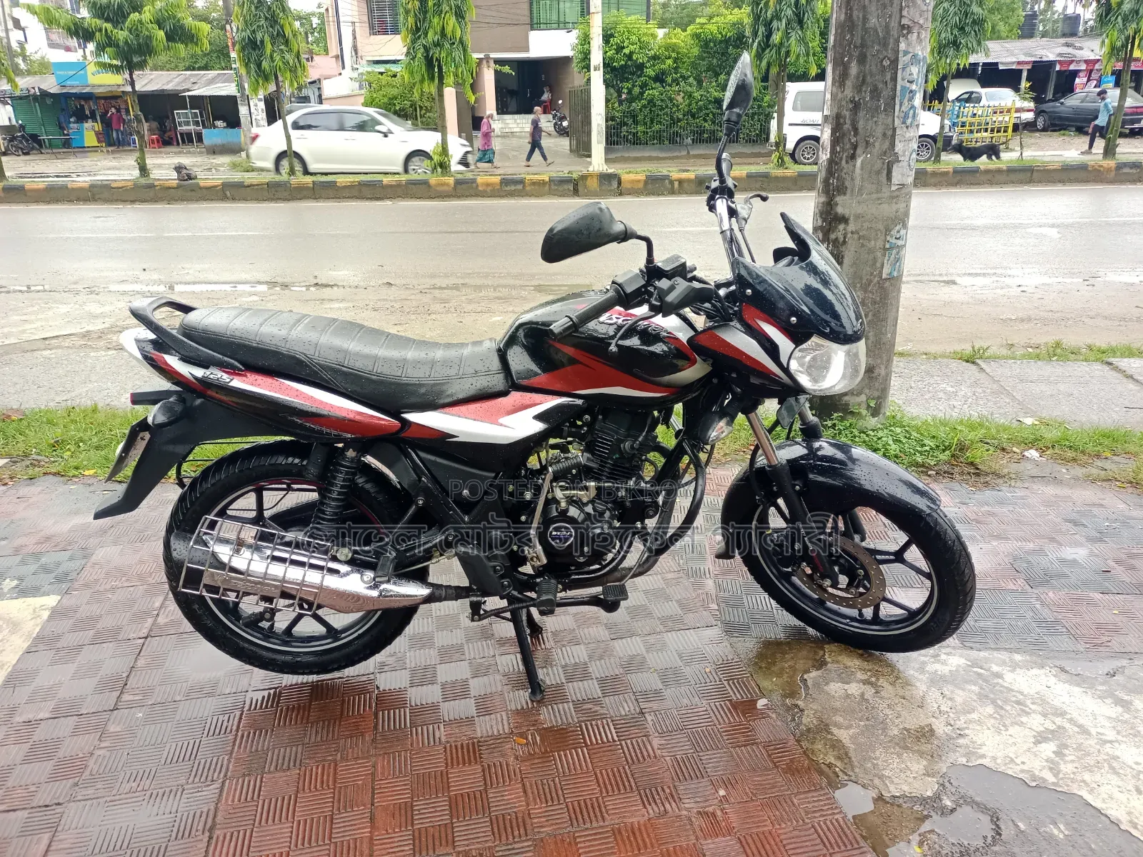 Bajaj Discover 125 2024 Black