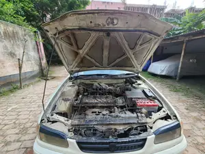 Toyota Corolla Automatic 1997 Pearl