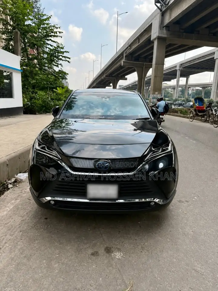 Toyota Harrier 2.5 Hybrid 2021 Black