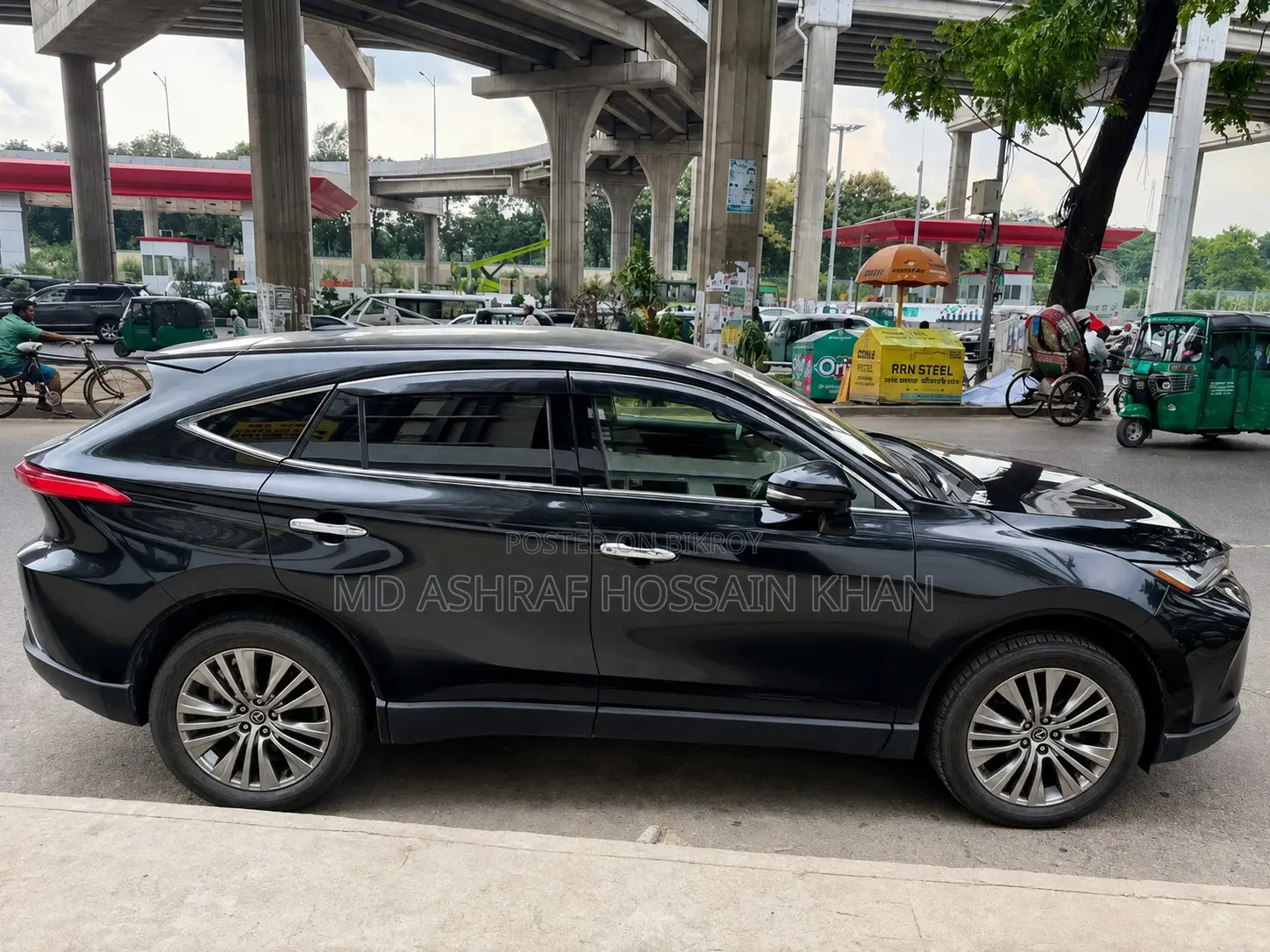 Toyota Harrier 2.5 Hybrid 2021 Black