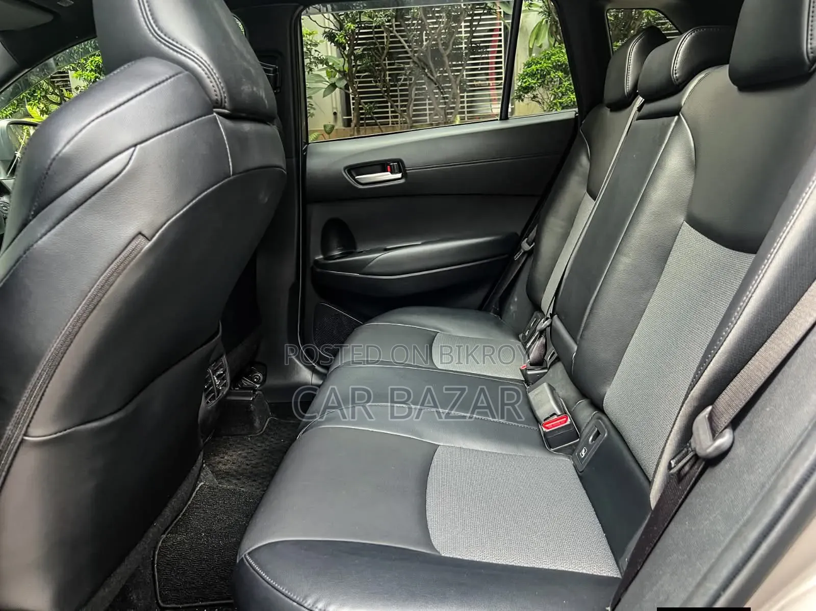 Toyota Corolla Cross 1.8 Hybrid FWD 2021 Brown