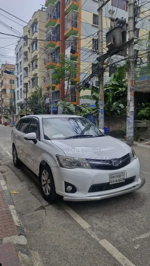 Toyota Corolla Fielder 2012 White