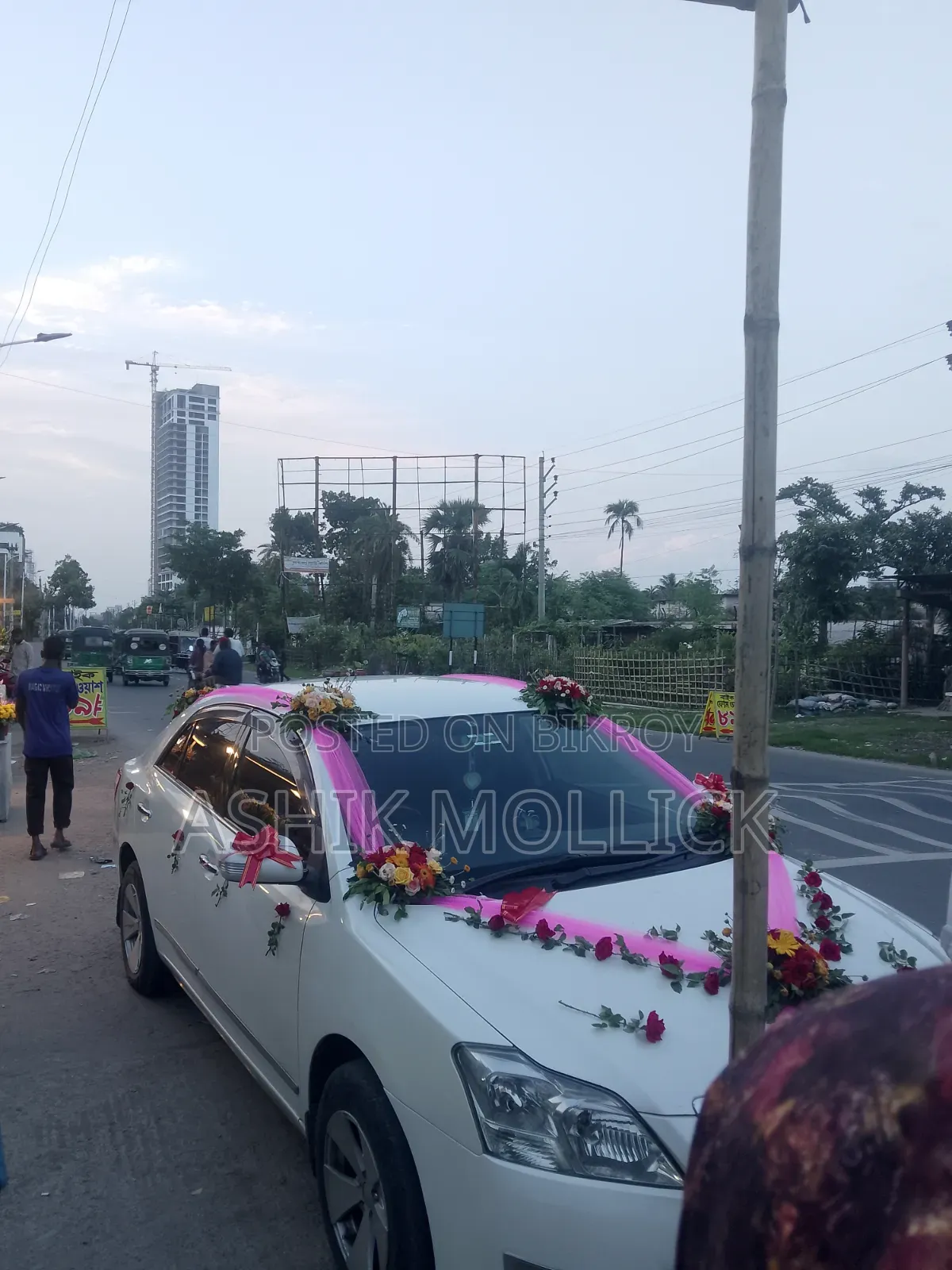 একজন দ্ক্ষও সৎ ড্রাইভার লাগলে যোগাযোগ করুন
