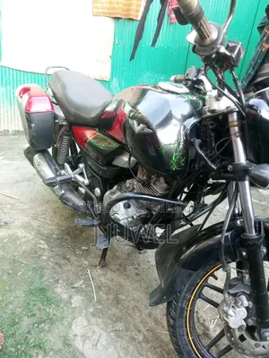 Bajaj V15 2017 Black