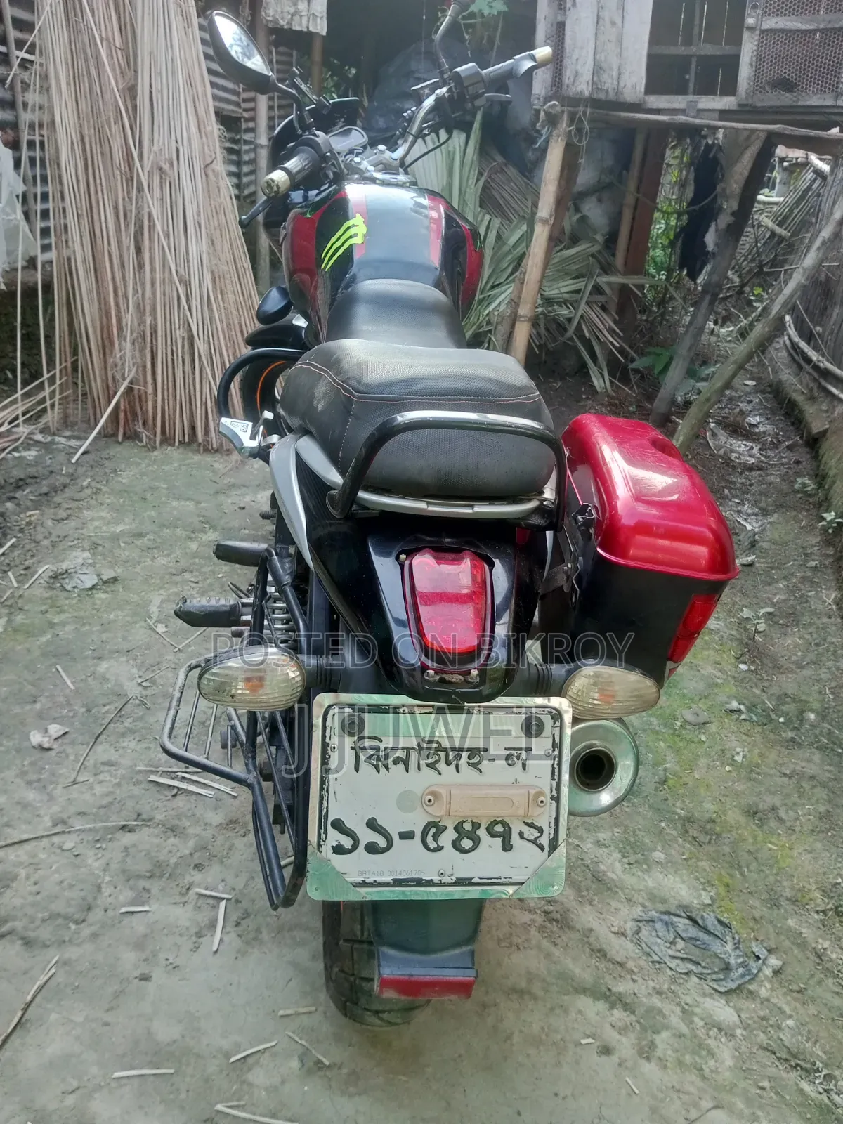 Bajaj V15 2017 Black