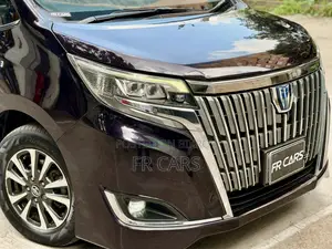 Toyota Esquire 1.8 FWD Hybrid (7 seater) 2018 Purple