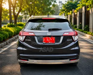 Honda Vezel 1.5 Hybrid All Wheel Drive 2014 Black
