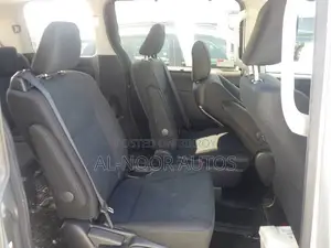 Toyota Noah 2.0 FWD (8 Seater) 2021 Silver