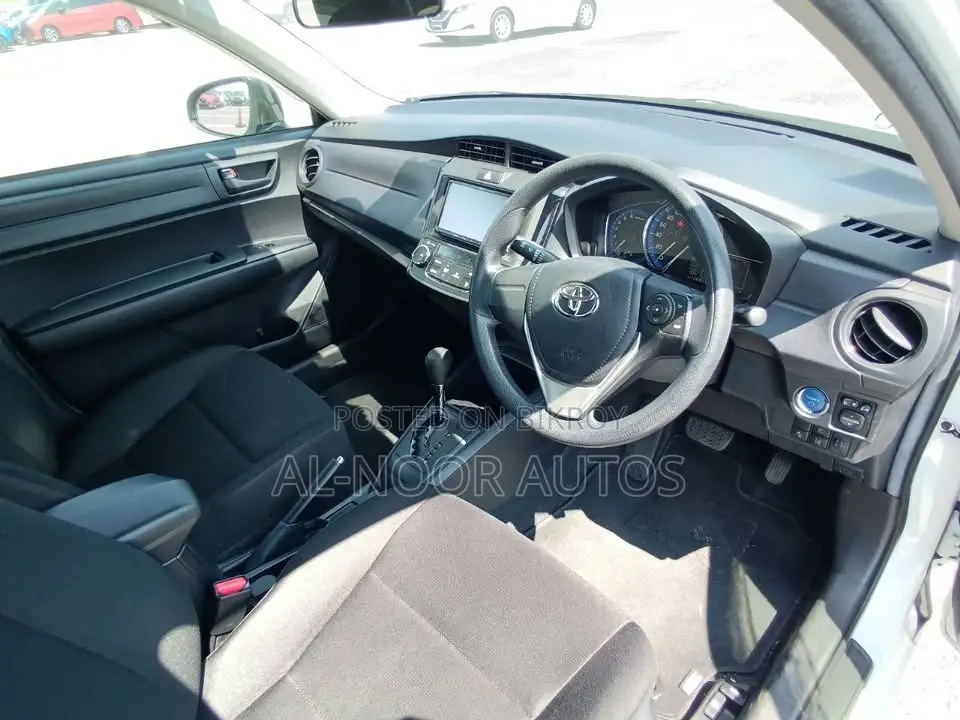 Toyota Axio 2021 White