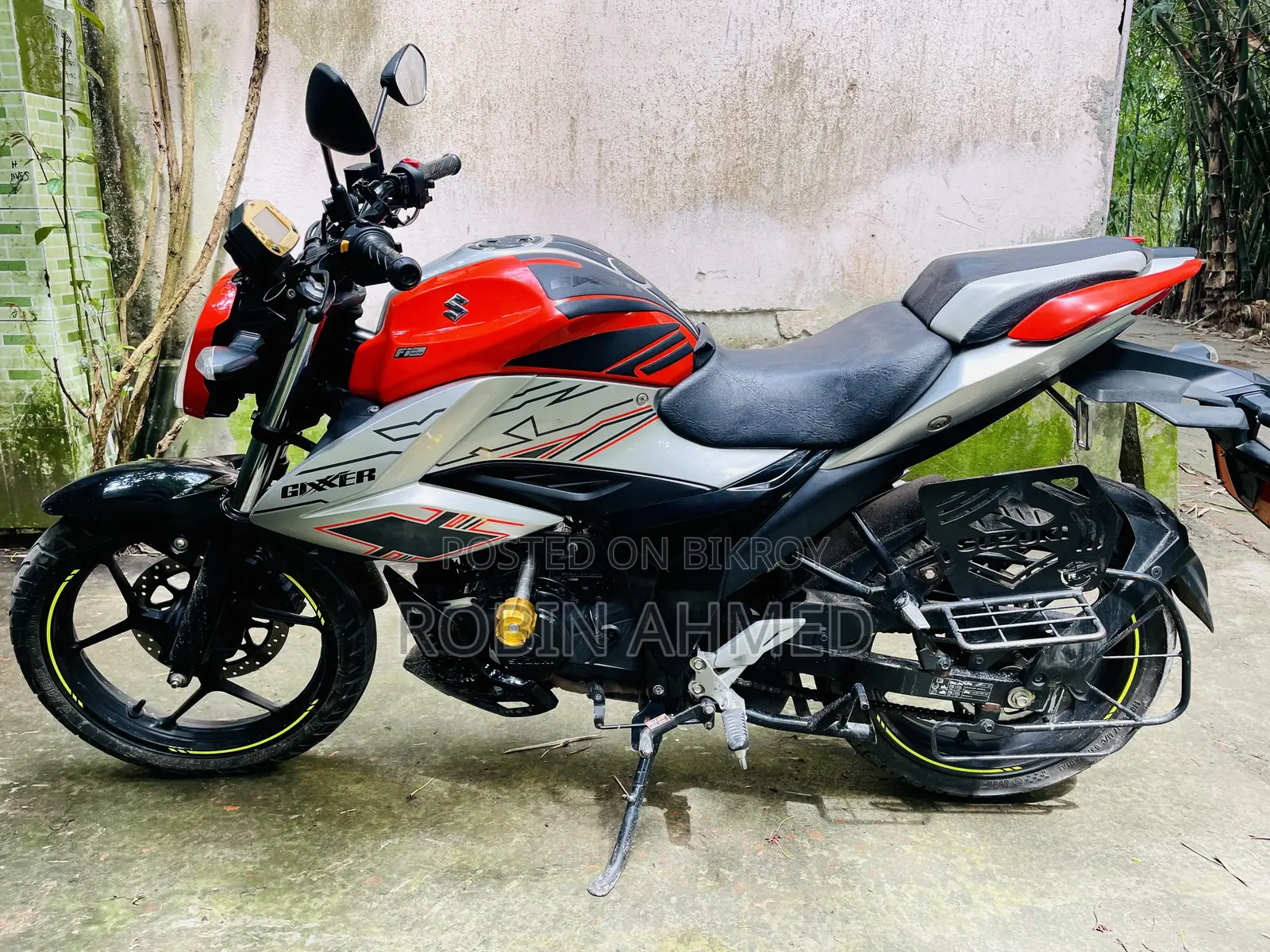 Suzuki Gixxer 2024 Orange