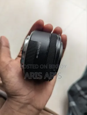 ক্যামেরার লেন্স