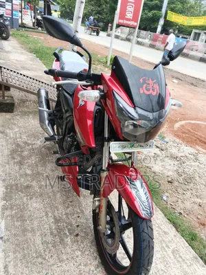 TVS Apache RTR 160 2V 2020 Red