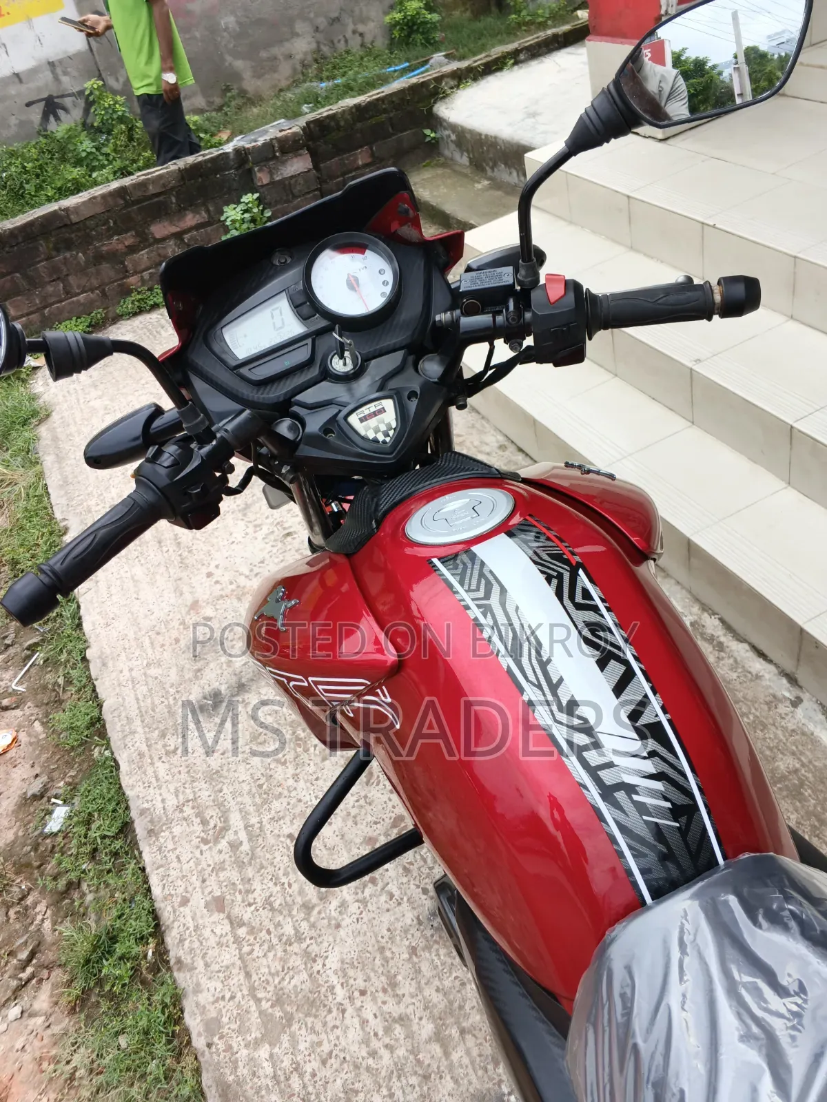 TVS Apache RTR 160 2V 2020 Red