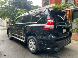 টয়োটা ল্যান্ড ক্রুজার প্রাডো ২০১৪ কালো