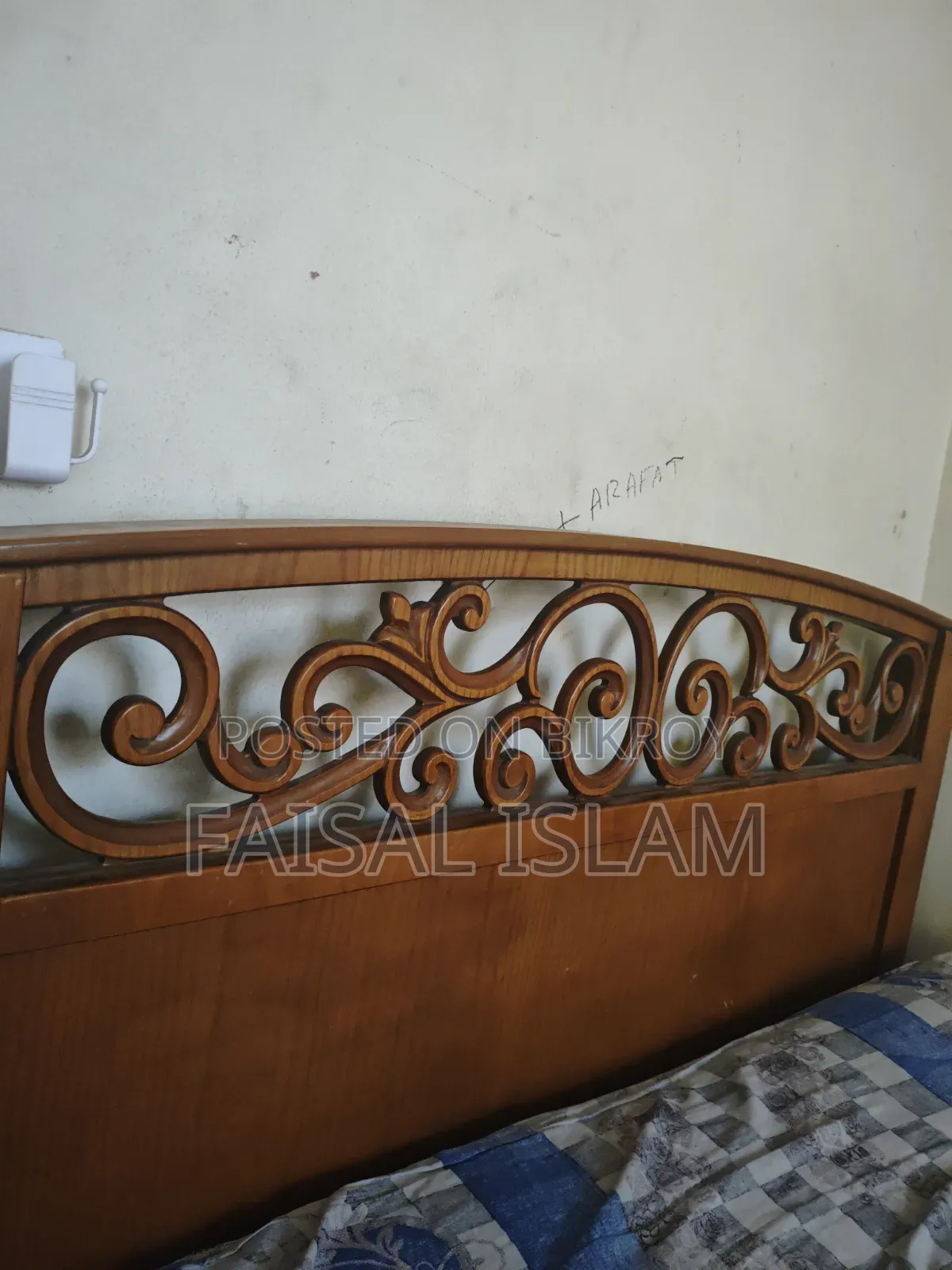 Semi Double Bed With Jajim