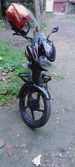 Bajaj Discover 100 2015 Black