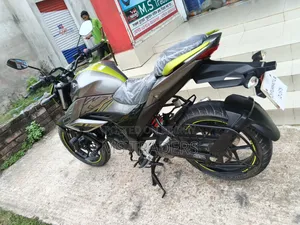 New Suzuki Gixxer 2026 Silver