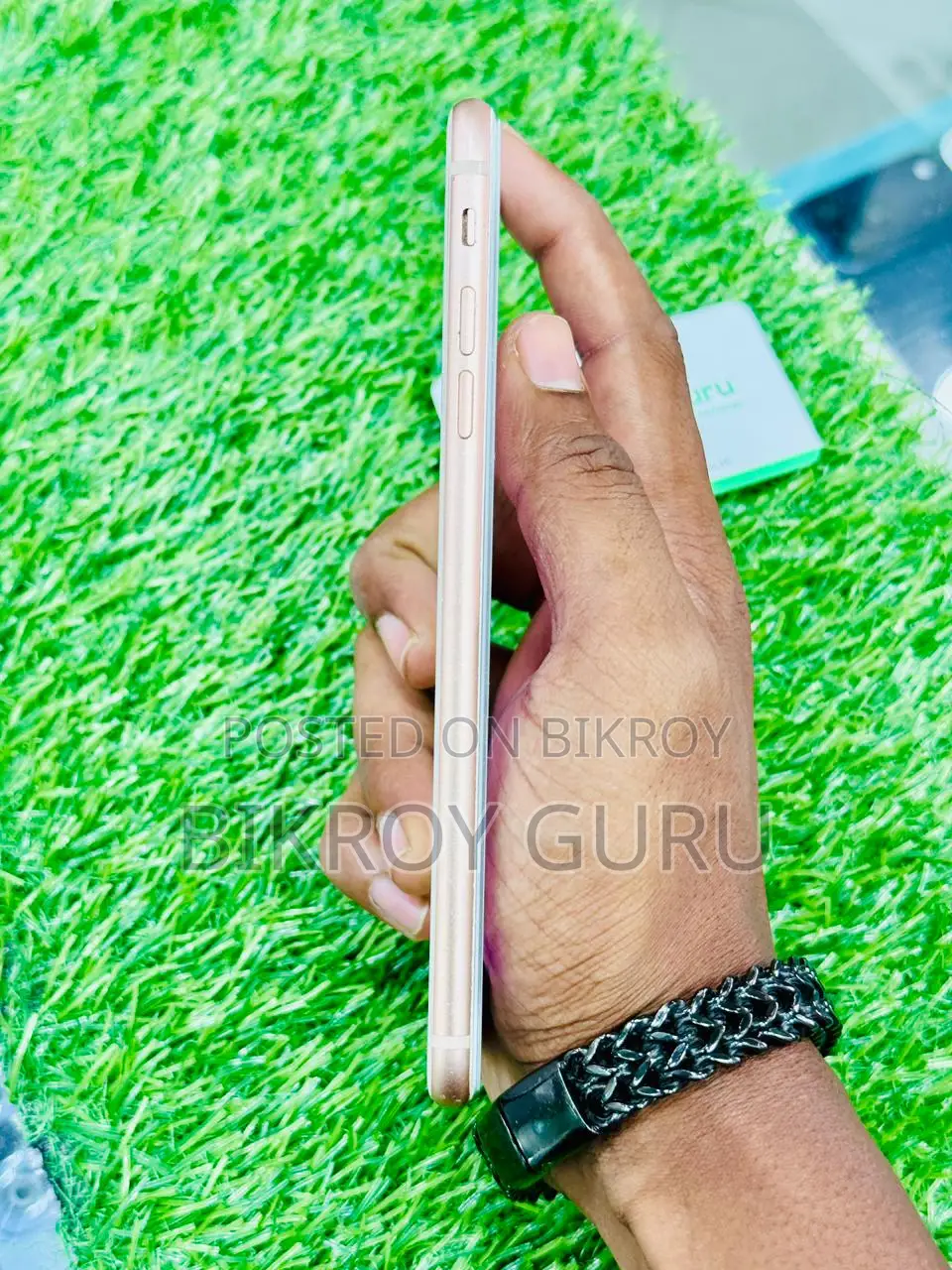 Apple iPhone 8 Plus 64 GB Gold