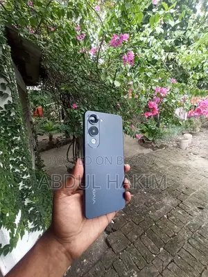 Vivo Y04 128 GB