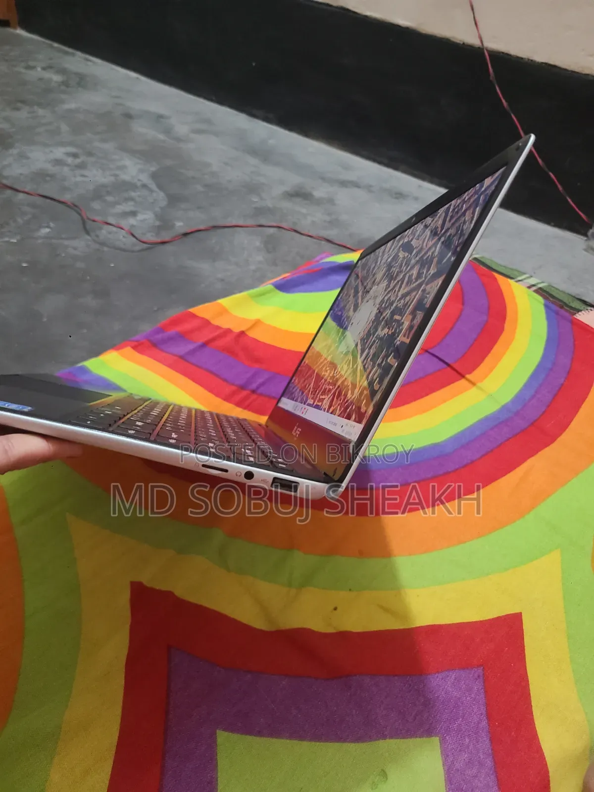 Laptop I-Life ZedAir 2 4GB Intel Xeon HDD 72GB