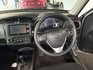 Toyota Axio 2021 Silver