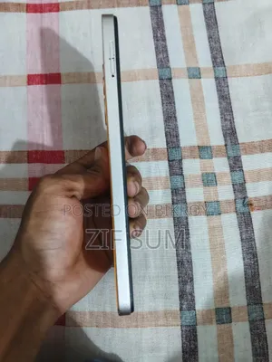 Infinix Hot 30i 128 GB Gold