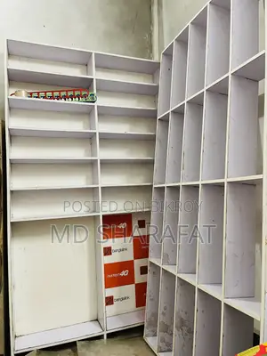 Showcase/Rack for Sale — Urgently!