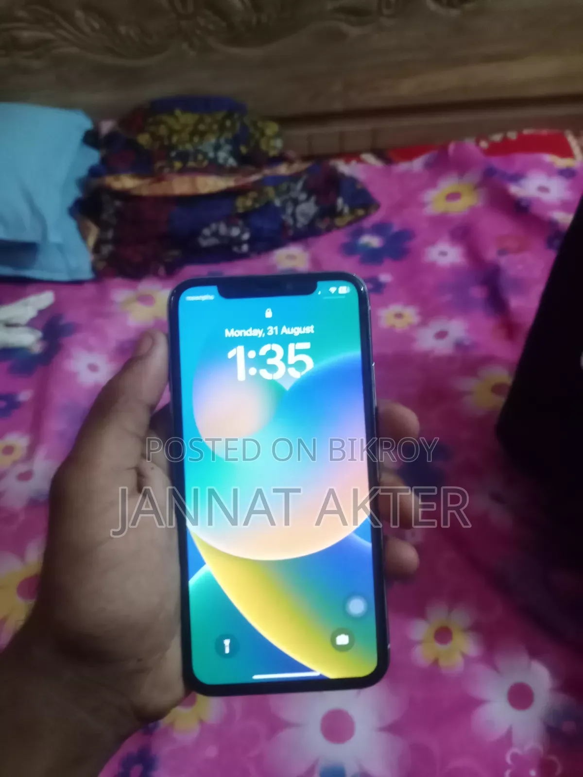 Apple iPhone X 64 GB White