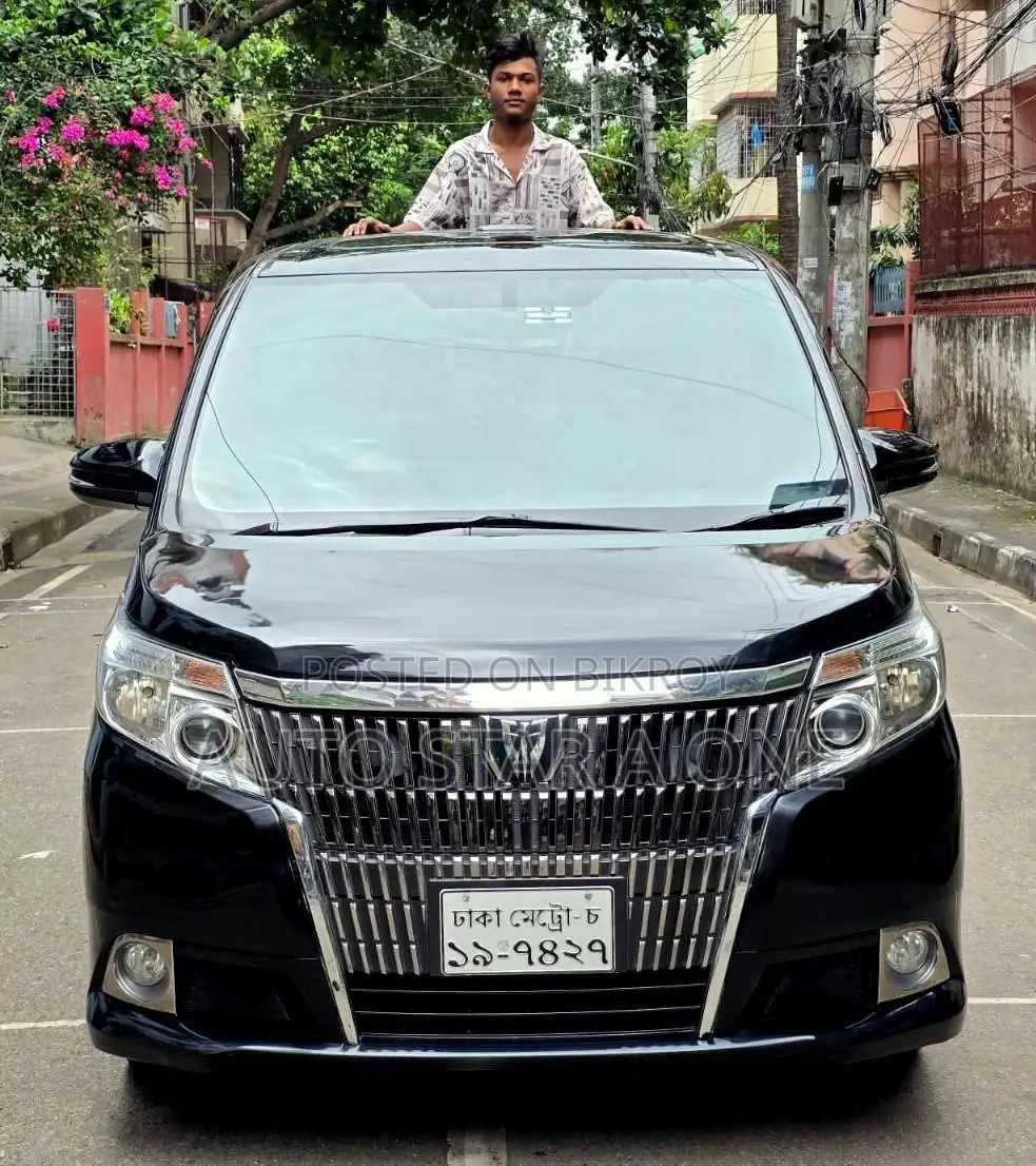 Toyota Esquire 2.0 AWD (7 seater) 2014 Black