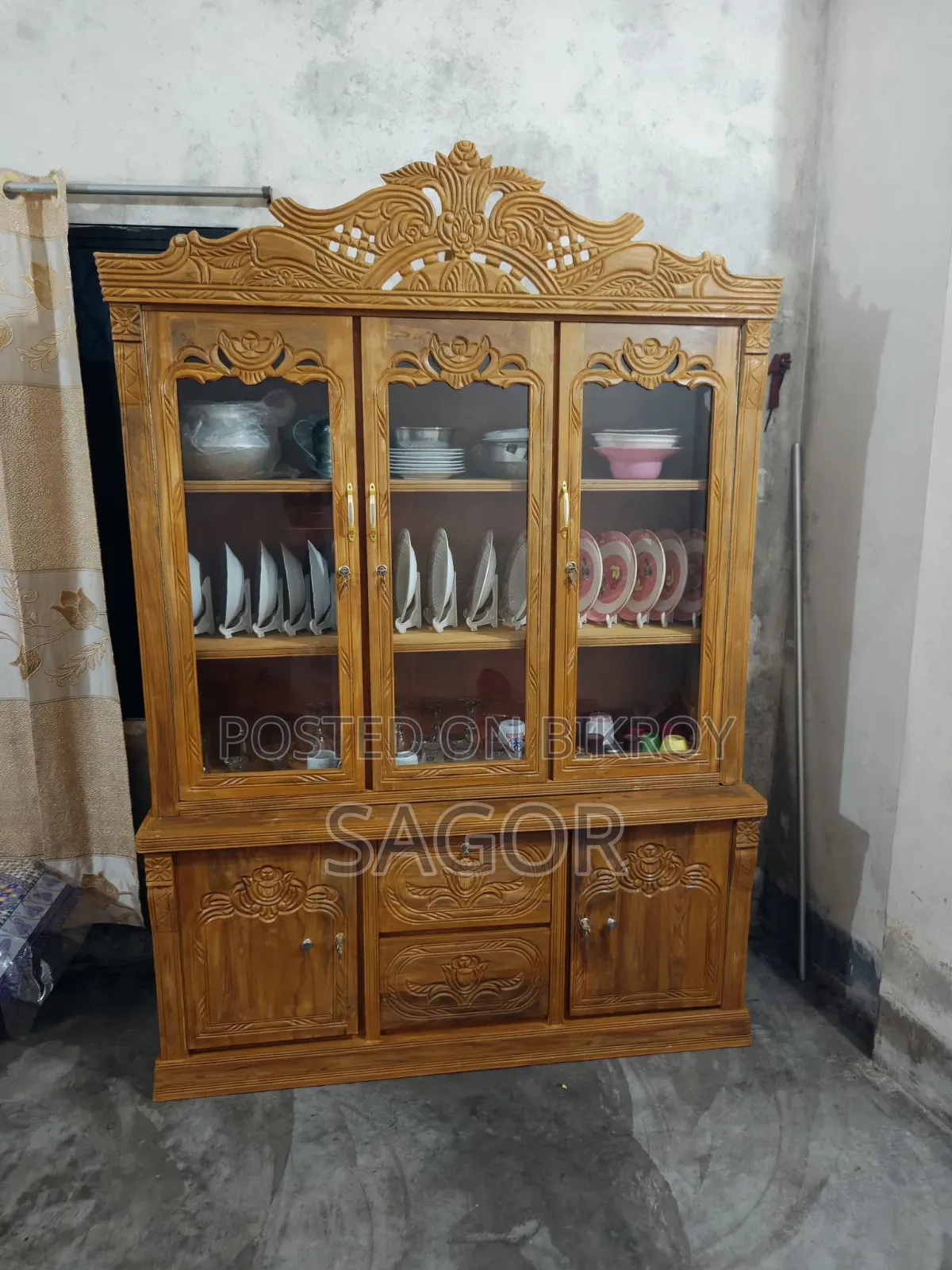 Chittagong Teak Wood Showcase