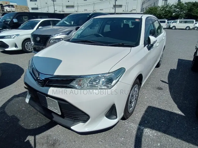 Toyota Axio 2021 White
