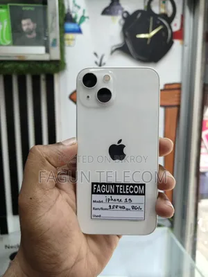 Apple iPhone 13 128 GB White