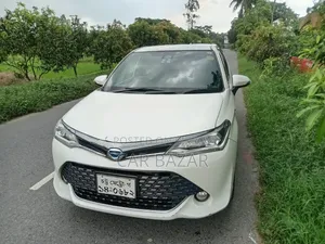 Toyota Corolla Fielder 1.5 Hybrid FWD 2016 Pearl